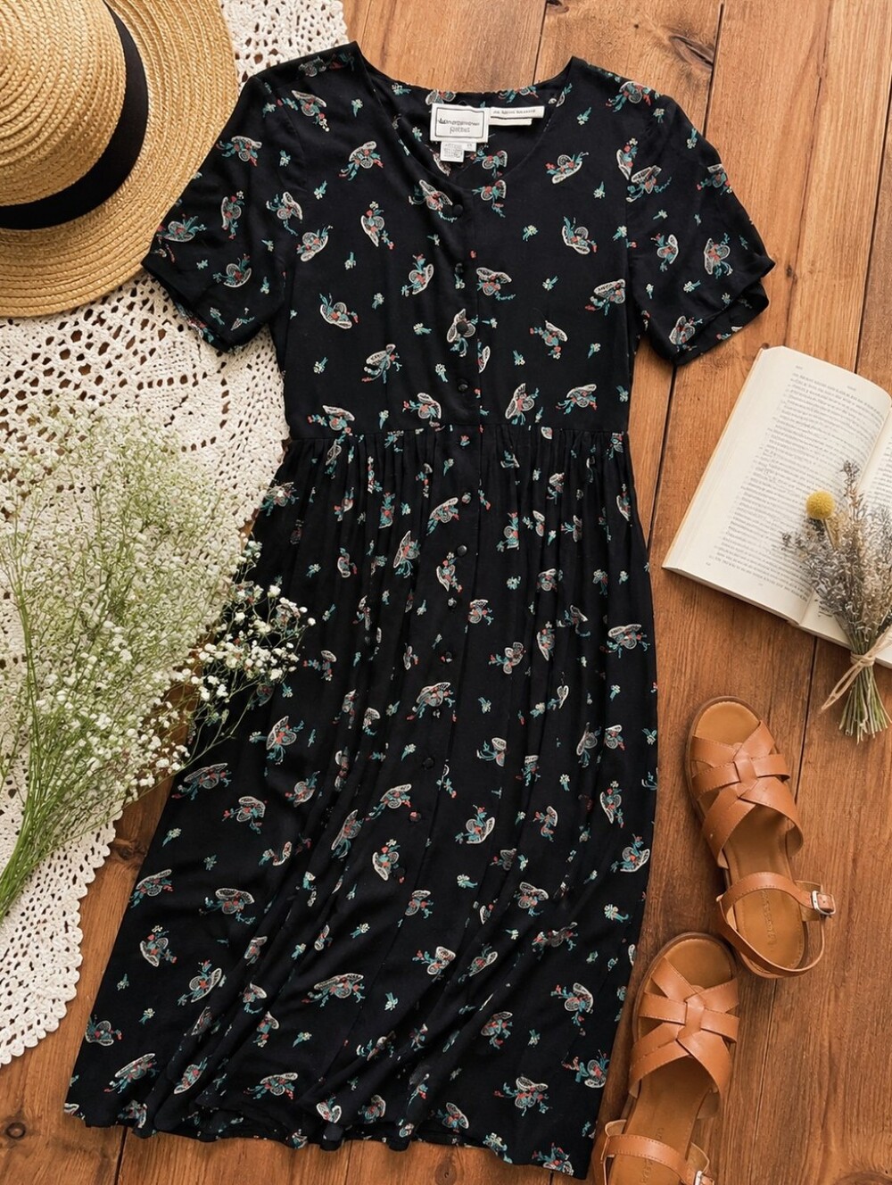 Vintage Karin Stevens Hat Print Whimsical Dress Button-Front Cottagecore